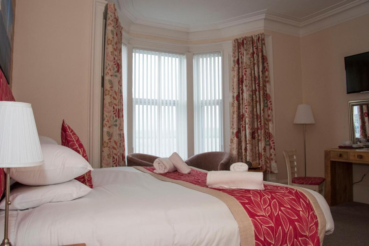 Craignelder Hotel Странрер Екстериор снимка